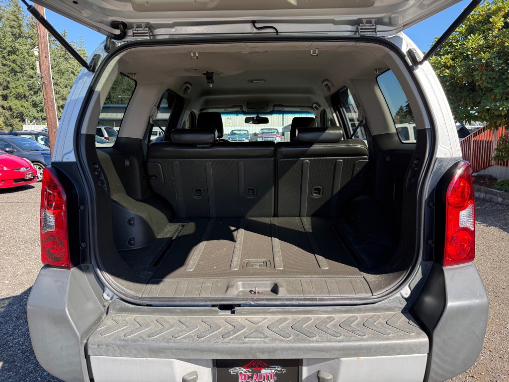 2011 Nissan Xterra Image 11