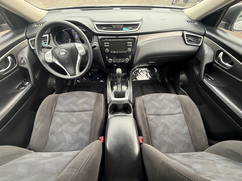 2015 Nissan Rogue Image 14
