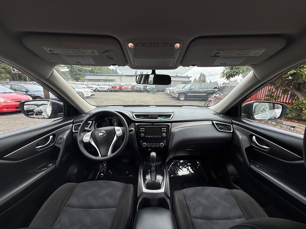 2015 Nissan Rogue Image 15
