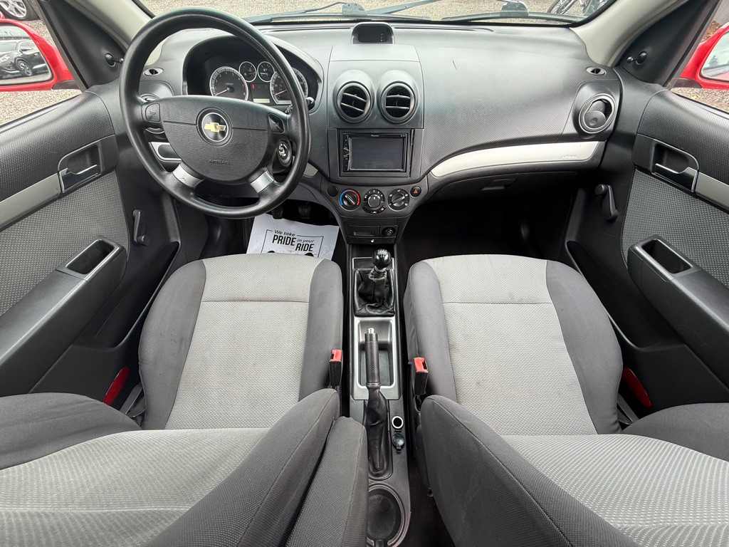 2009 Chevrolet Aveo Image 14
