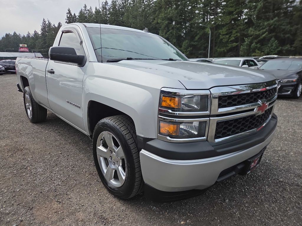 2014 Chevrolet Silverado 1500 Image 2