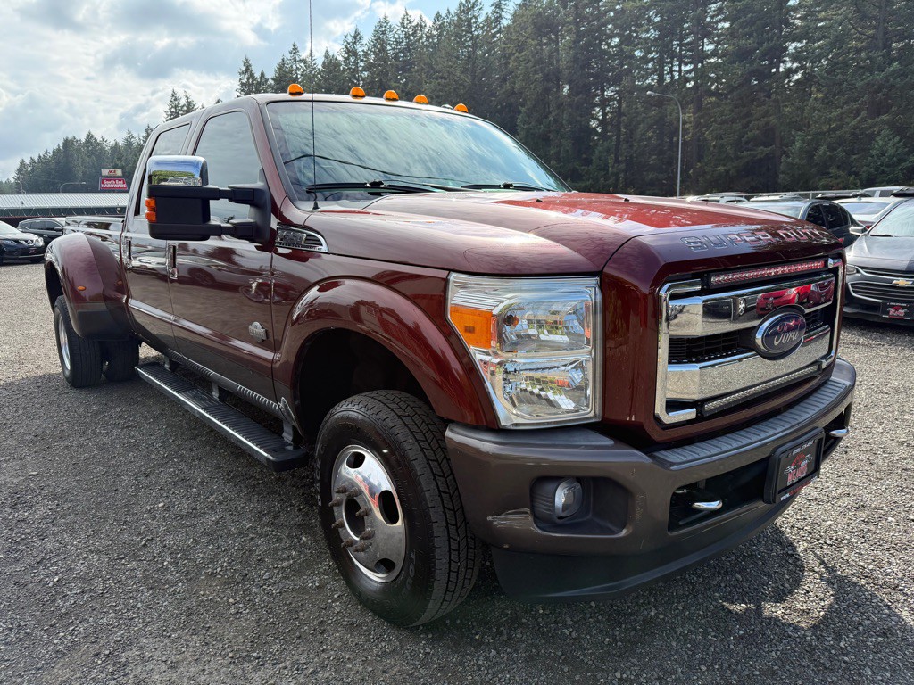 2015 Ford F-350 Image 2