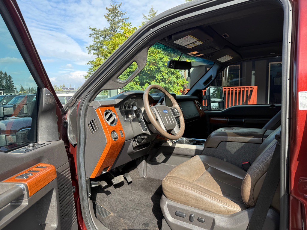 2015 Ford F-350 Image 9