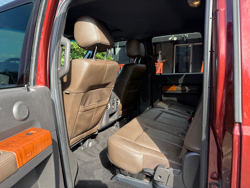 2015 Ford F-350 Image 10