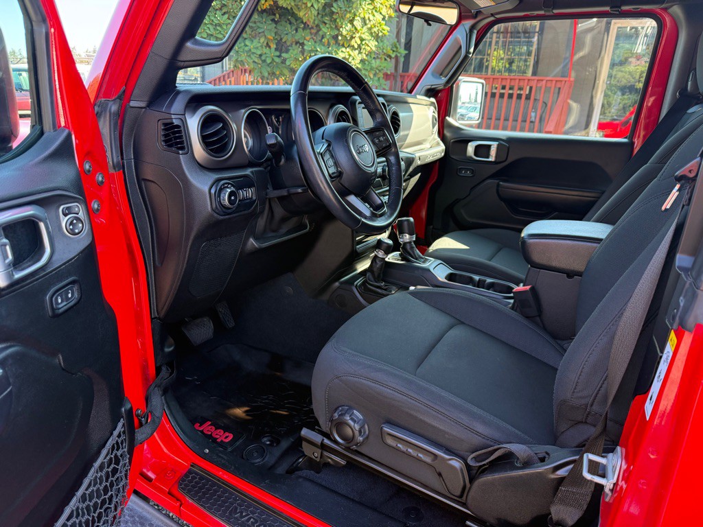 2020 Jeep Wrangler Image 9