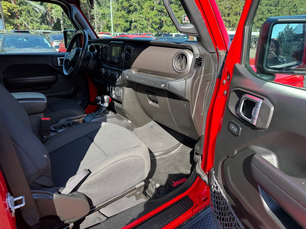 2020 Jeep Wrangler Image 11