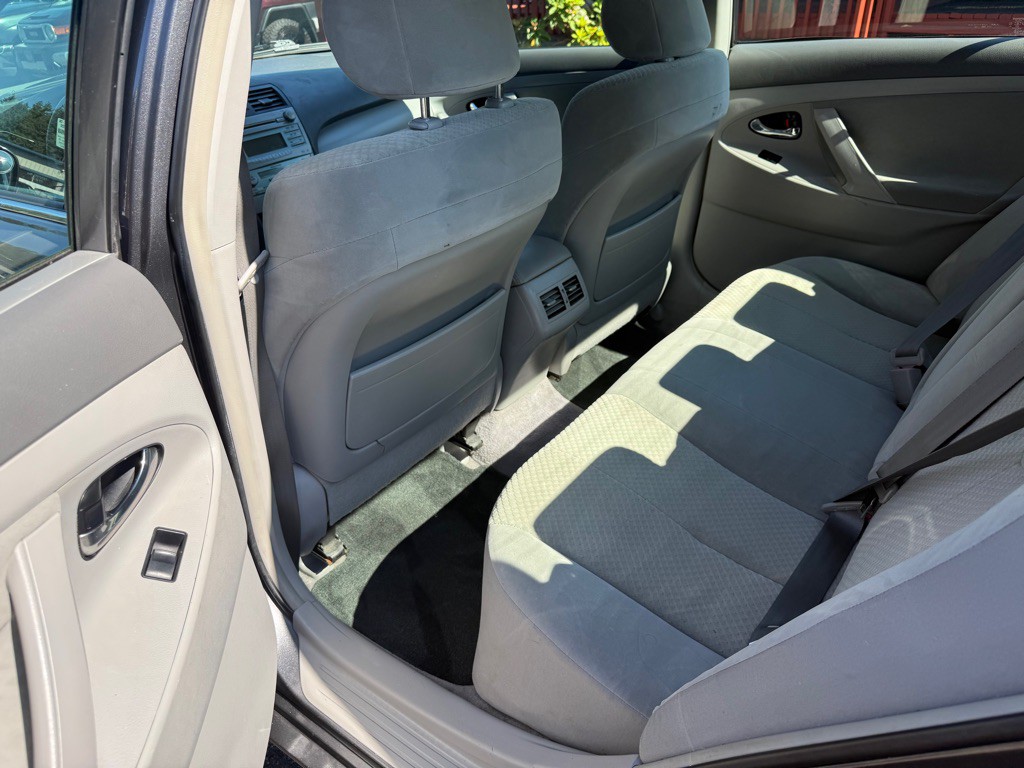 2007 Toyota Camry Image 10