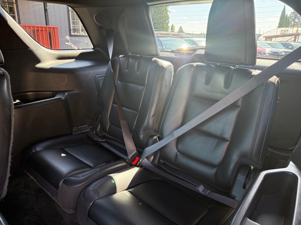 2013 Ford Explorer Image 14