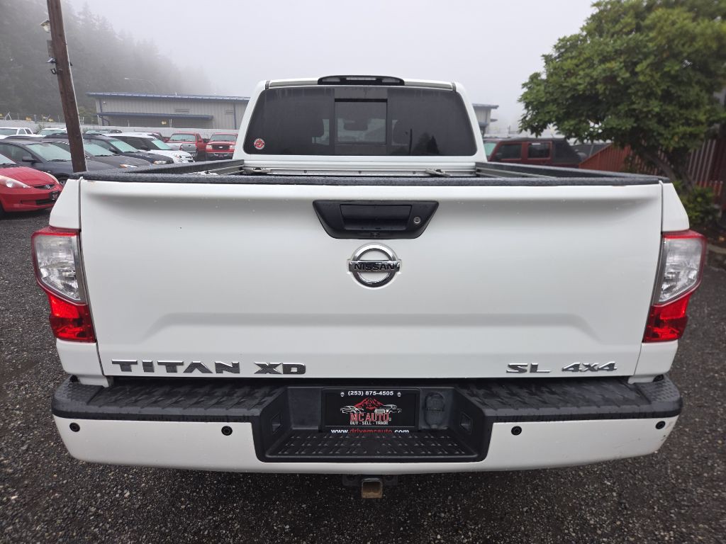 2016 Nissan Titan Image 7