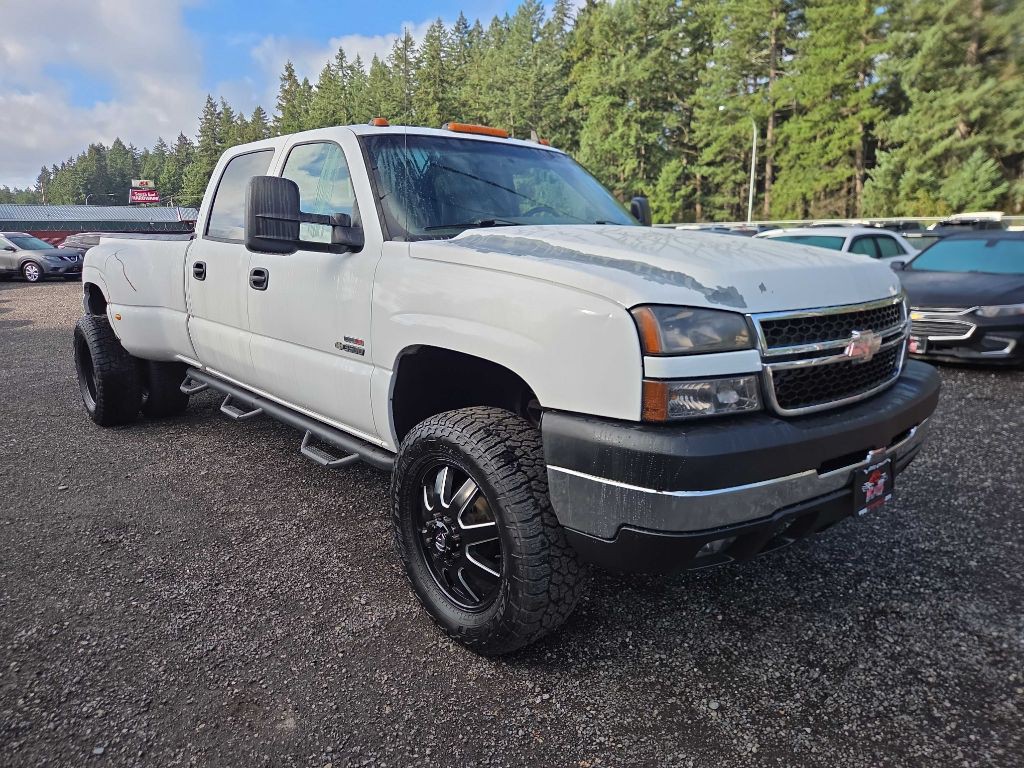 2006 Chevrolet Silverado 1500 Image 2