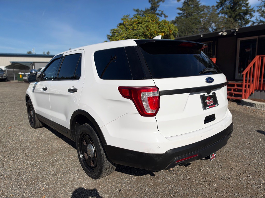 2016 Ford Explorer Image 6