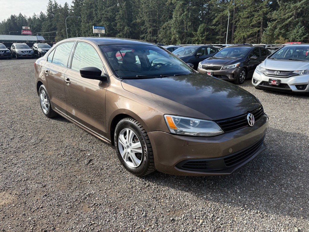 2013 Volkswagen Jetta Image 2