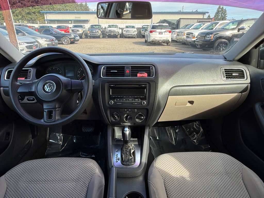 2013 Volkswagen Jetta Image 13