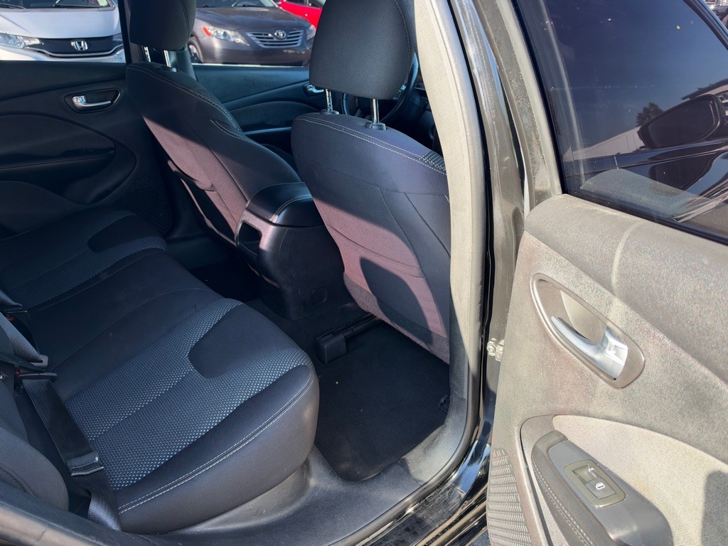 2013 Dodge Dart Image 11