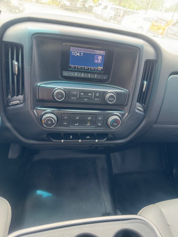 2015 Chevrolet Silverado 1500 Image 3