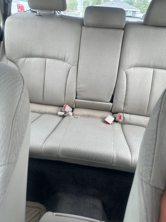 2011 Subaru Outback Image 18