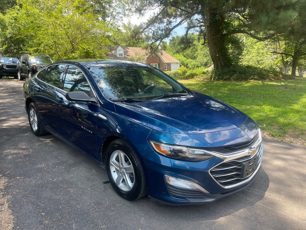 2019 Chevrolet Malibu Image 3