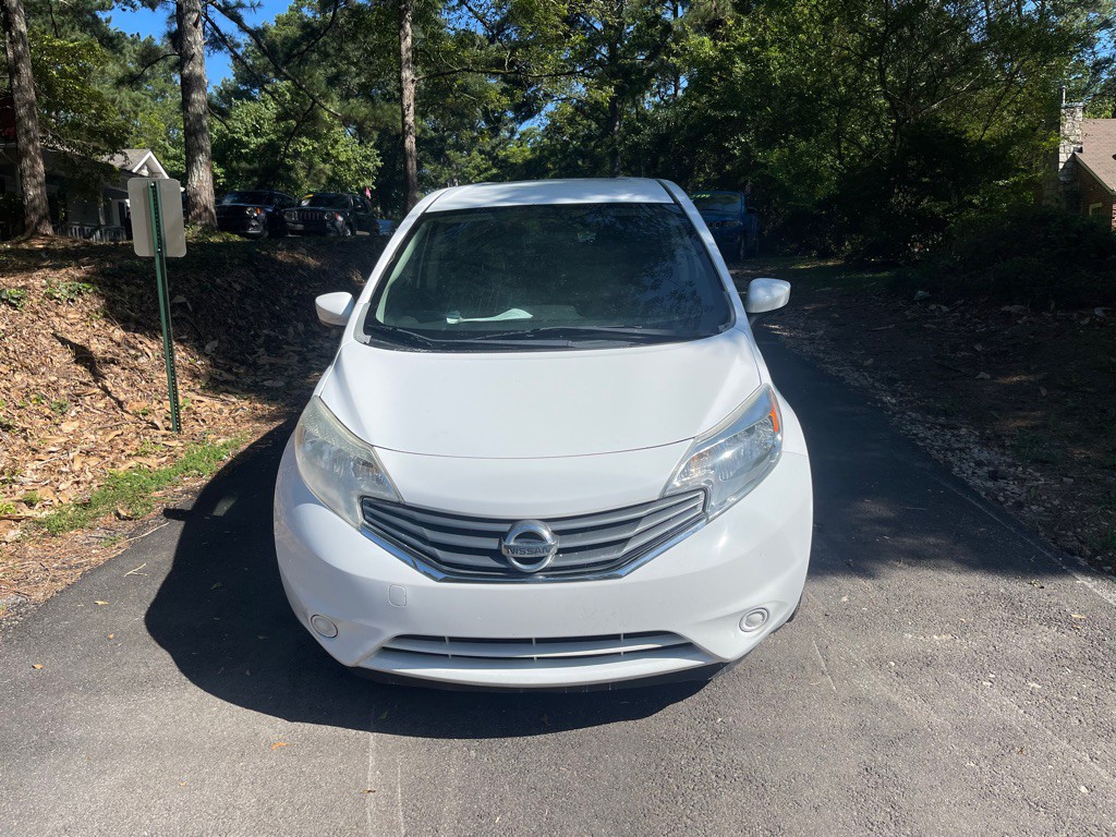 2016 Nissan Versa Image 6