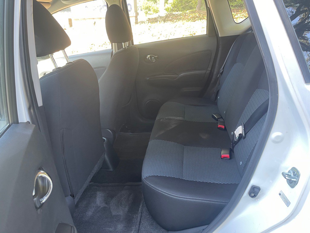 2016 Nissan Versa Image 7