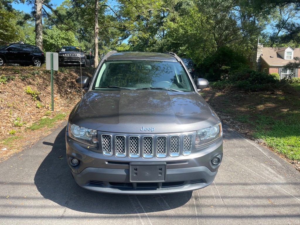 2016 Jeep Compass Image 2