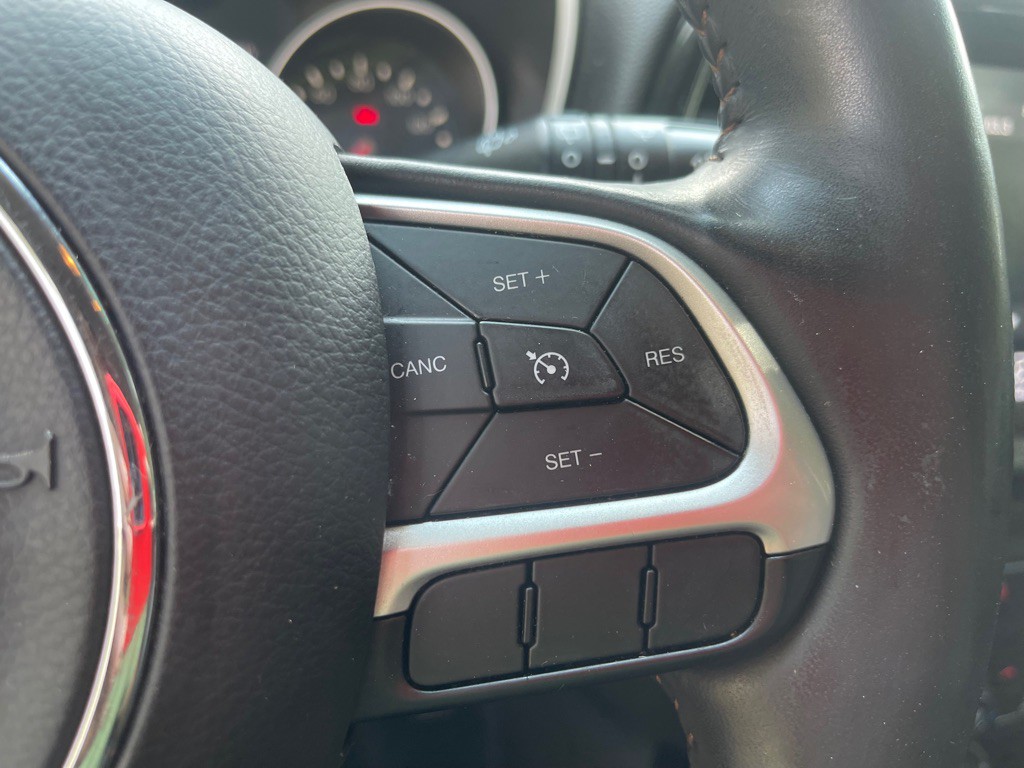 2019 Jeep Compass Image 11
