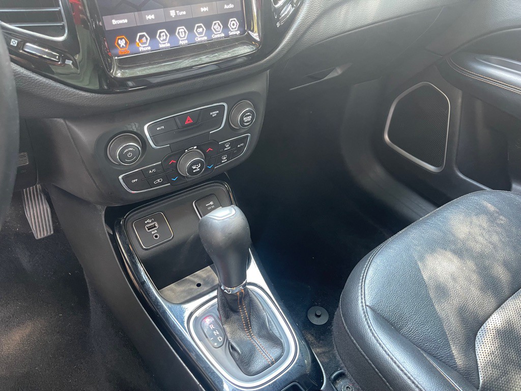 2019 Jeep Compass Image 12