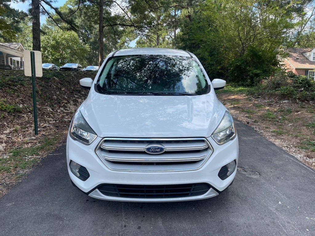 2019 Ford Escape Image 2