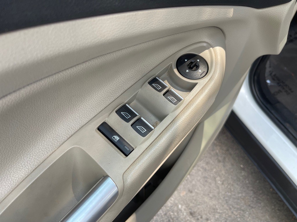 2019 Ford Escape Image 11