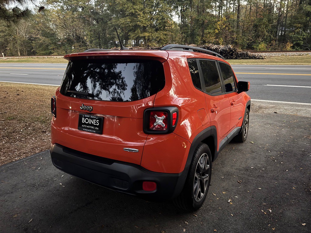 2016 Jeep Renegade Image 4