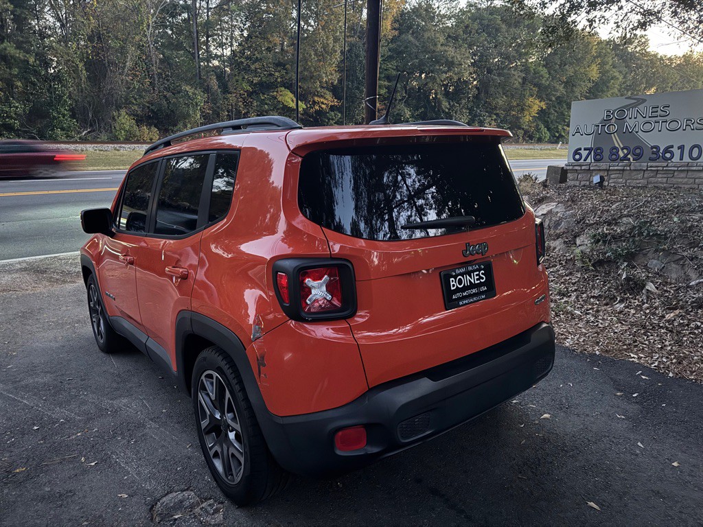 2016 Jeep Renegade Image 6