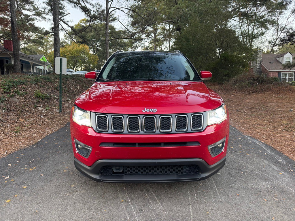 2018 Jeep Compass Image 2