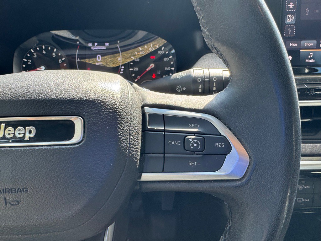 2022 Jeep Compass Image 14