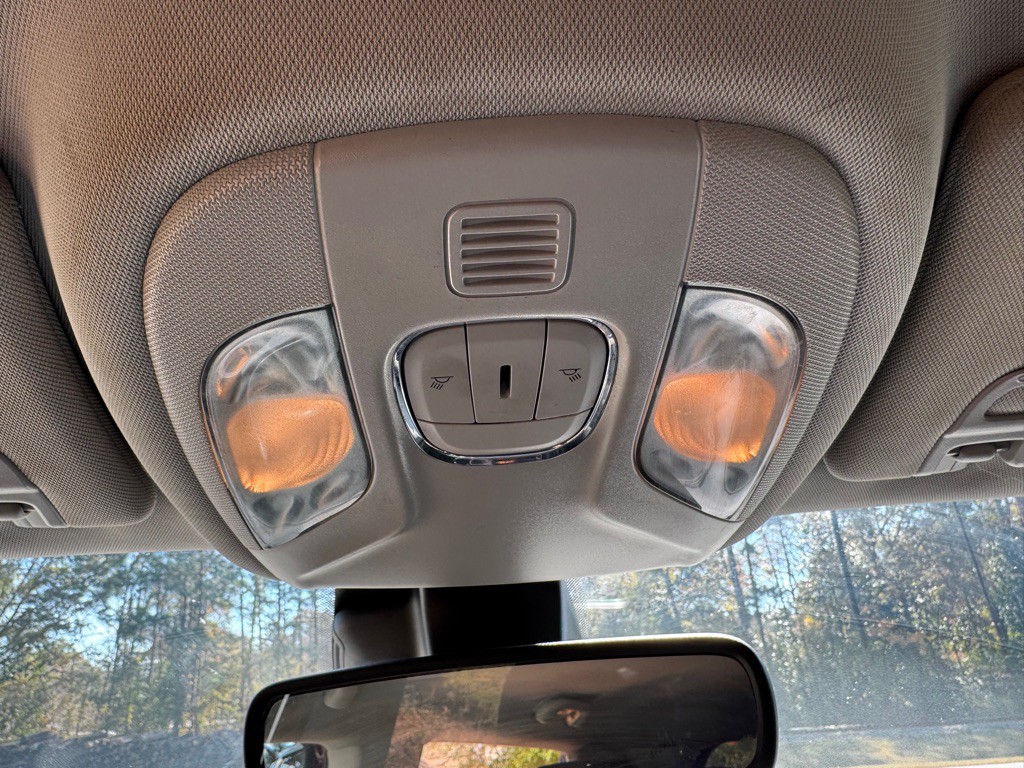 2022 Jeep Compass Image 16