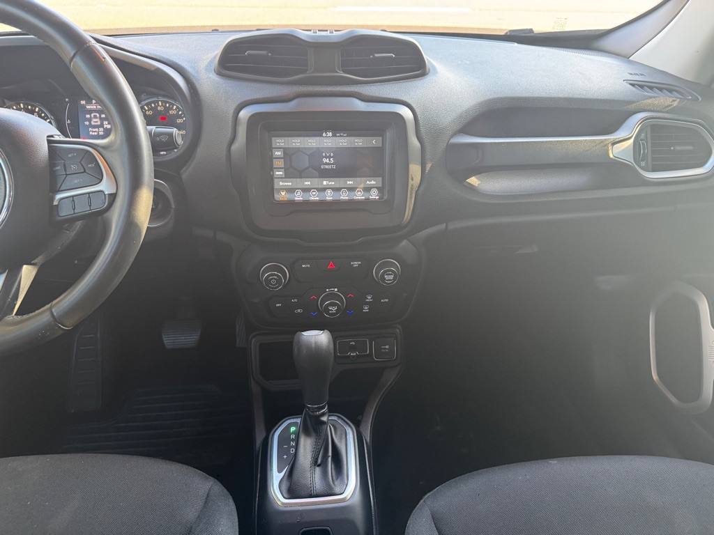 2019 Jeep Renegade Image 10