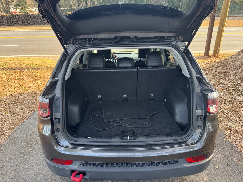 2018 Jeep Compass Image 6