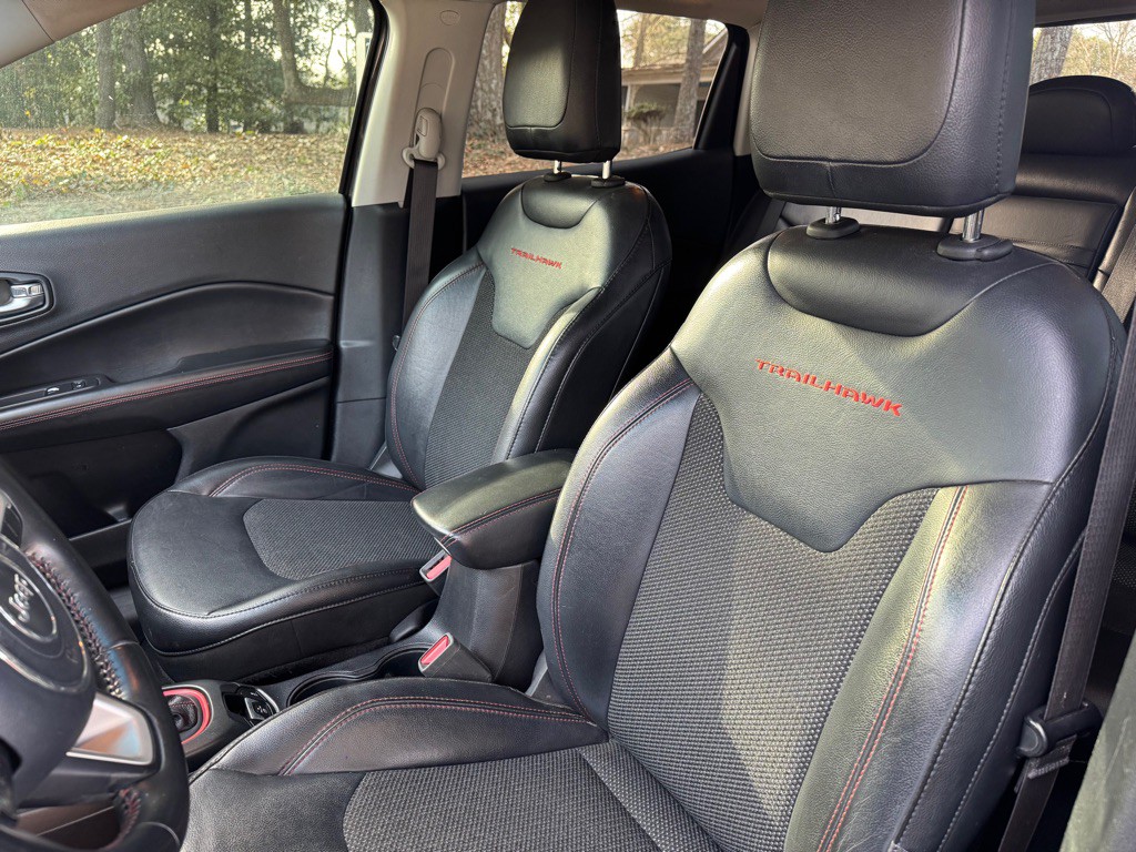 2018 Jeep Compass Image 11