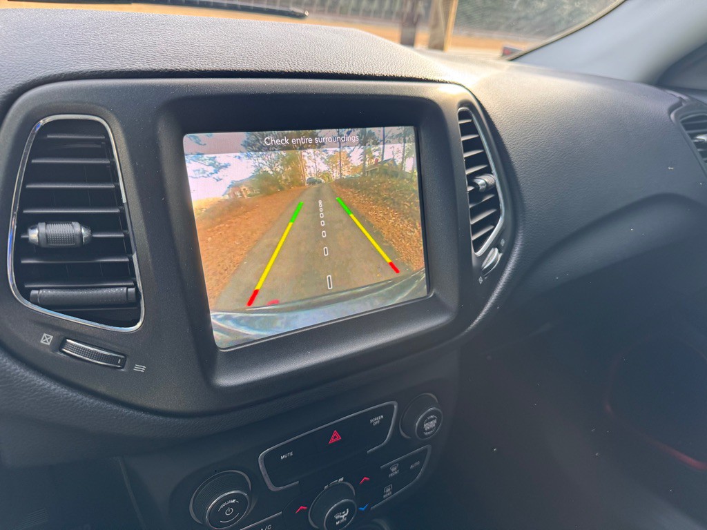 2018 Jeep Compass Image 15