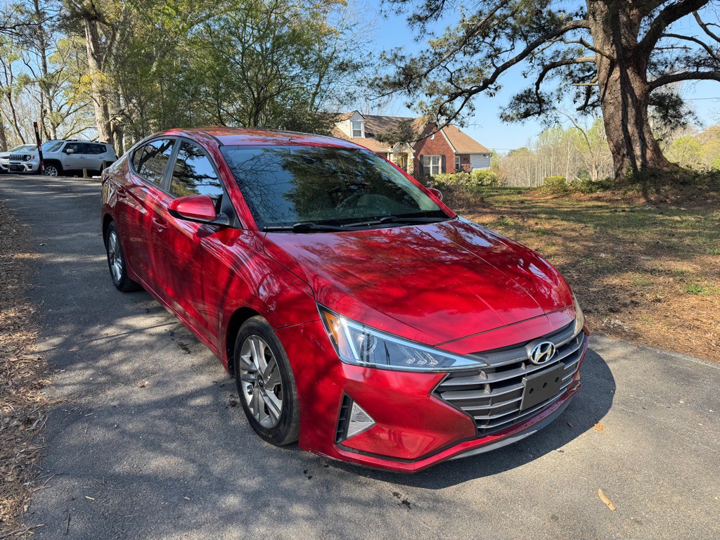 2020 Hyundai Elantra Image 3