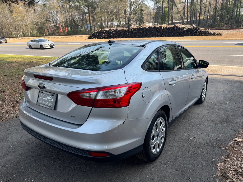 2012 Ford Focus Image 4