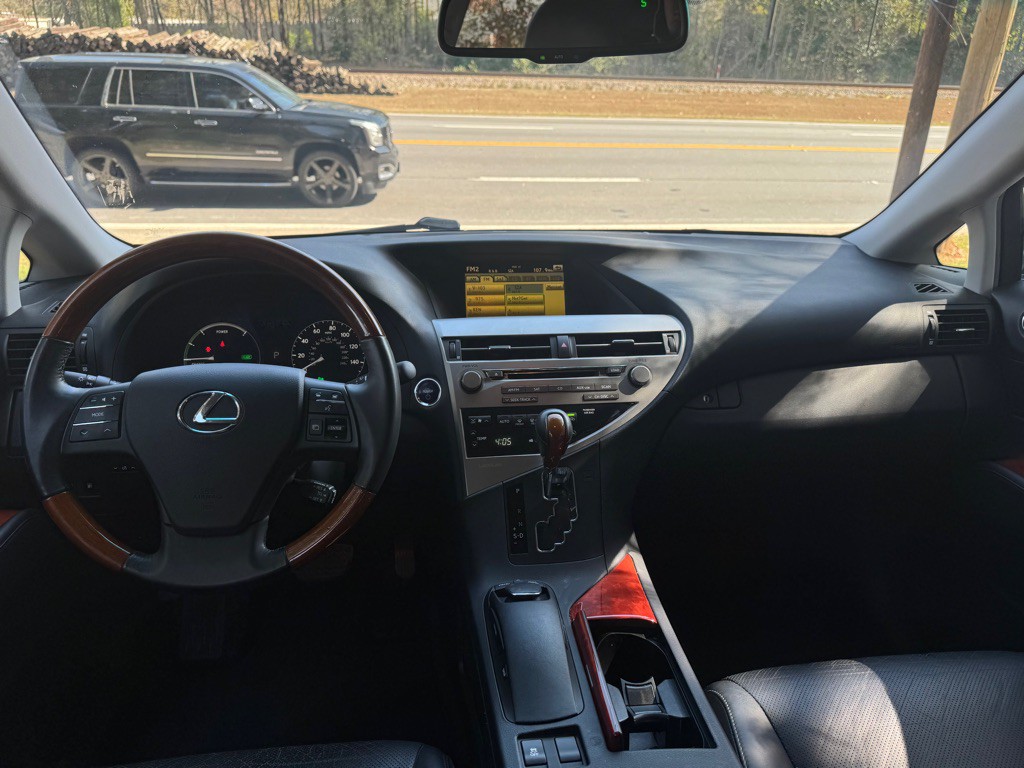 2010 Lexus RX 450h Image 10