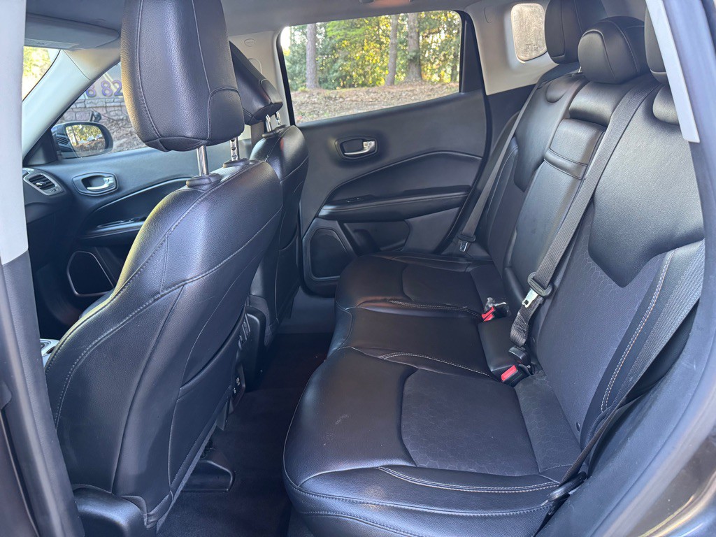 2018 Jeep Compass Image 8