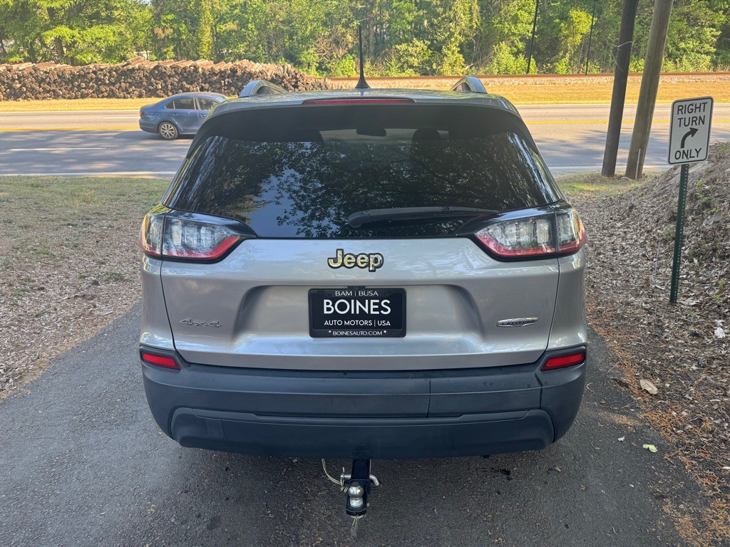 2019 Jeep Cherokee Image 5