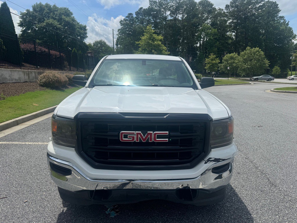 2017 GMC Sierra 1500 Image 2