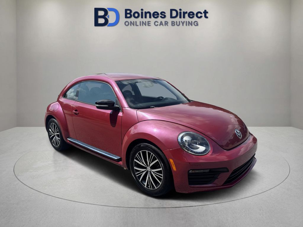 2017 Volkswagen Beetle Image 2