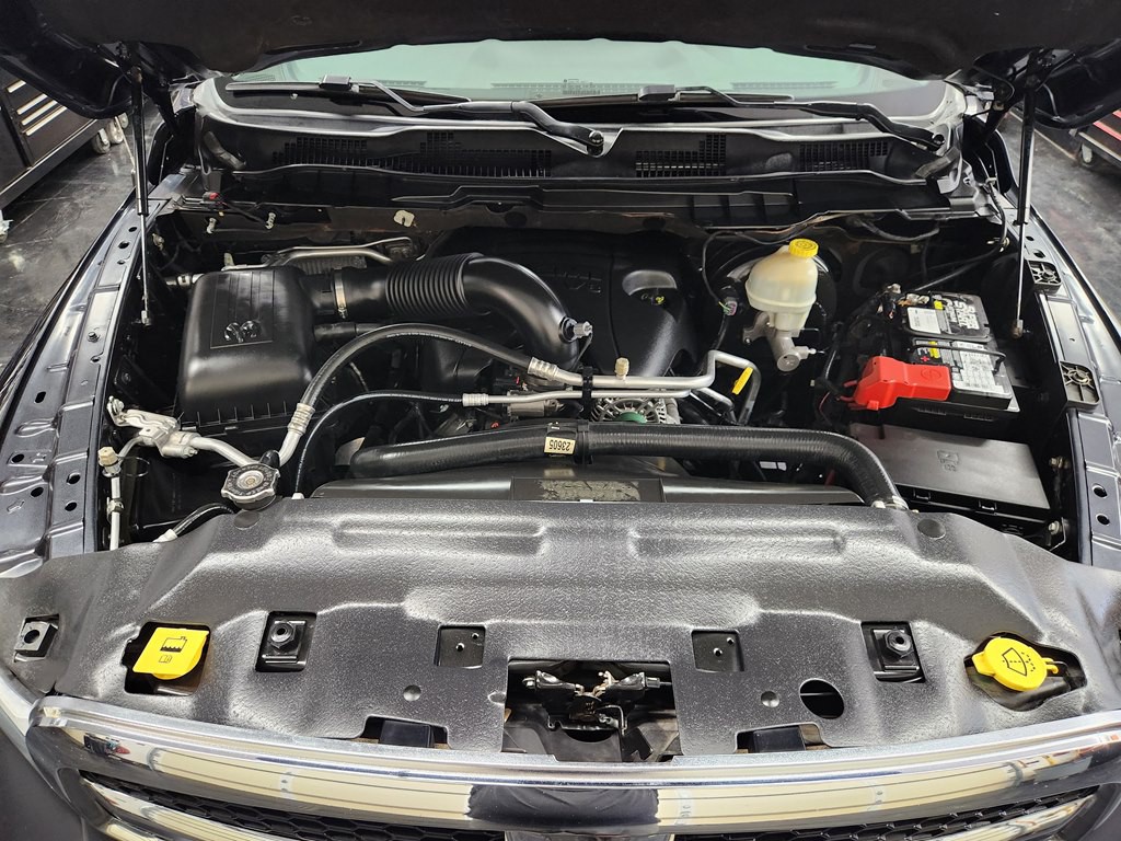 2016 RAM 1500 Image 17