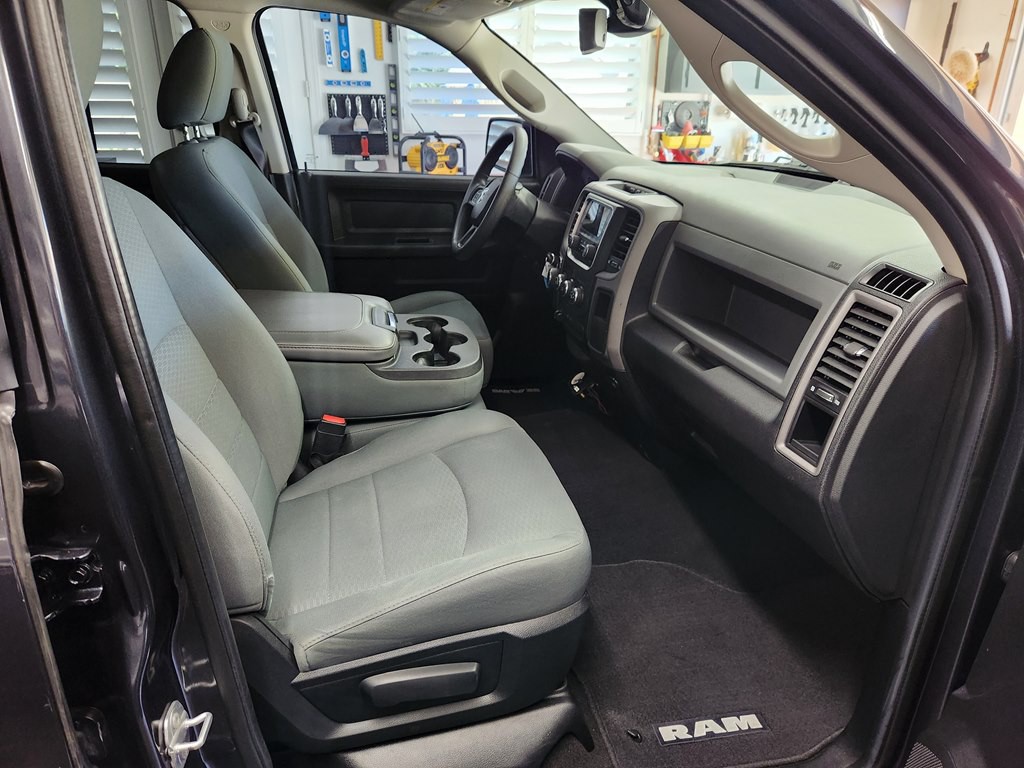 2016 RAM 1500 Image 23