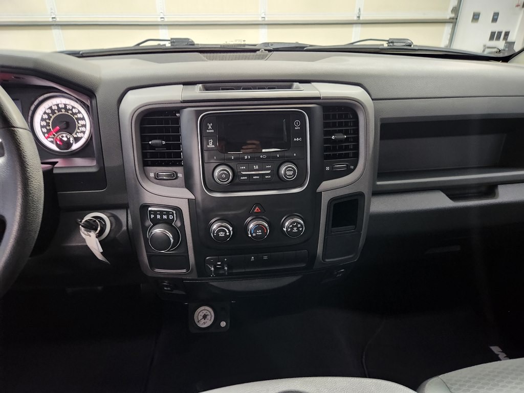 2016 RAM 1500 Image 35
