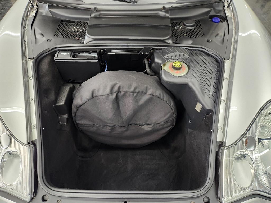 2003 Porsche 911 Image 17