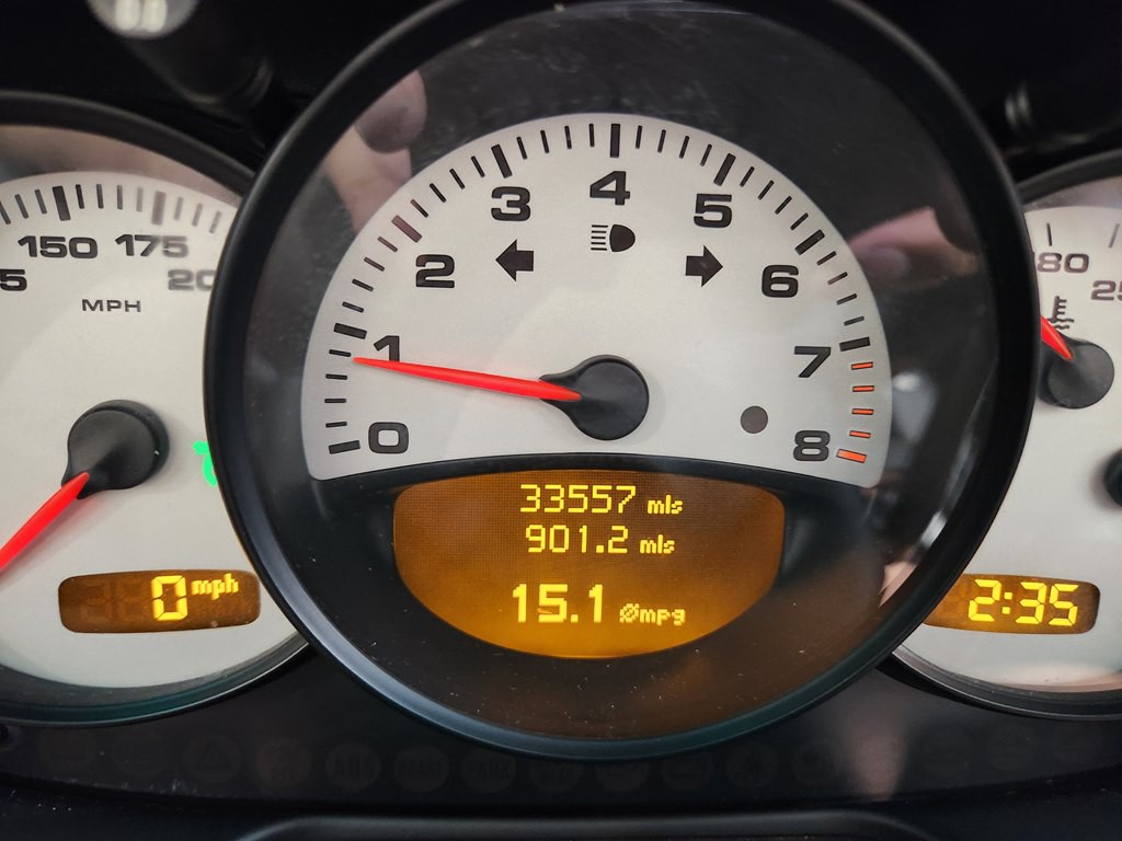 2003 Porsche 911 Image 31