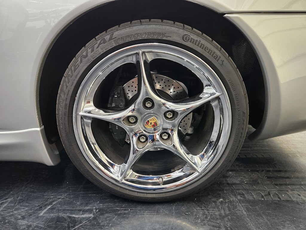 2003 Porsche 911 Image 43